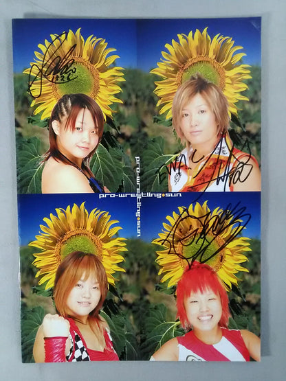[3 fighters hand signed autograph PRO-Wrestling SUN Official Pamphlet