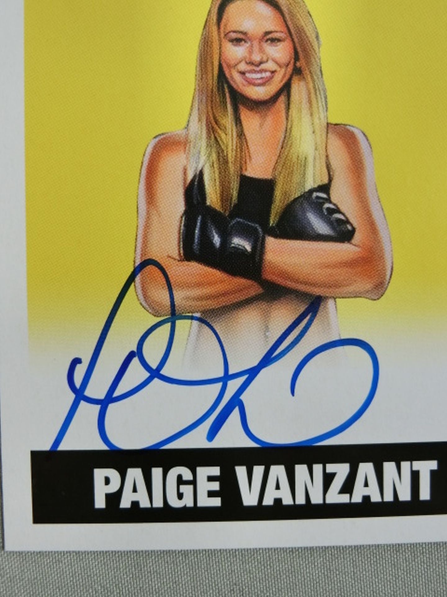 ★2016 LEAF ORIGINALS MMA Paige★ Van Zandt autographed card