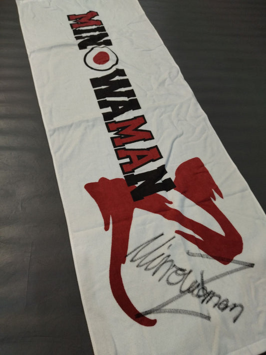 【直筆サイン入り】ミノワマン「MINOWAMAN」スポーツタオル