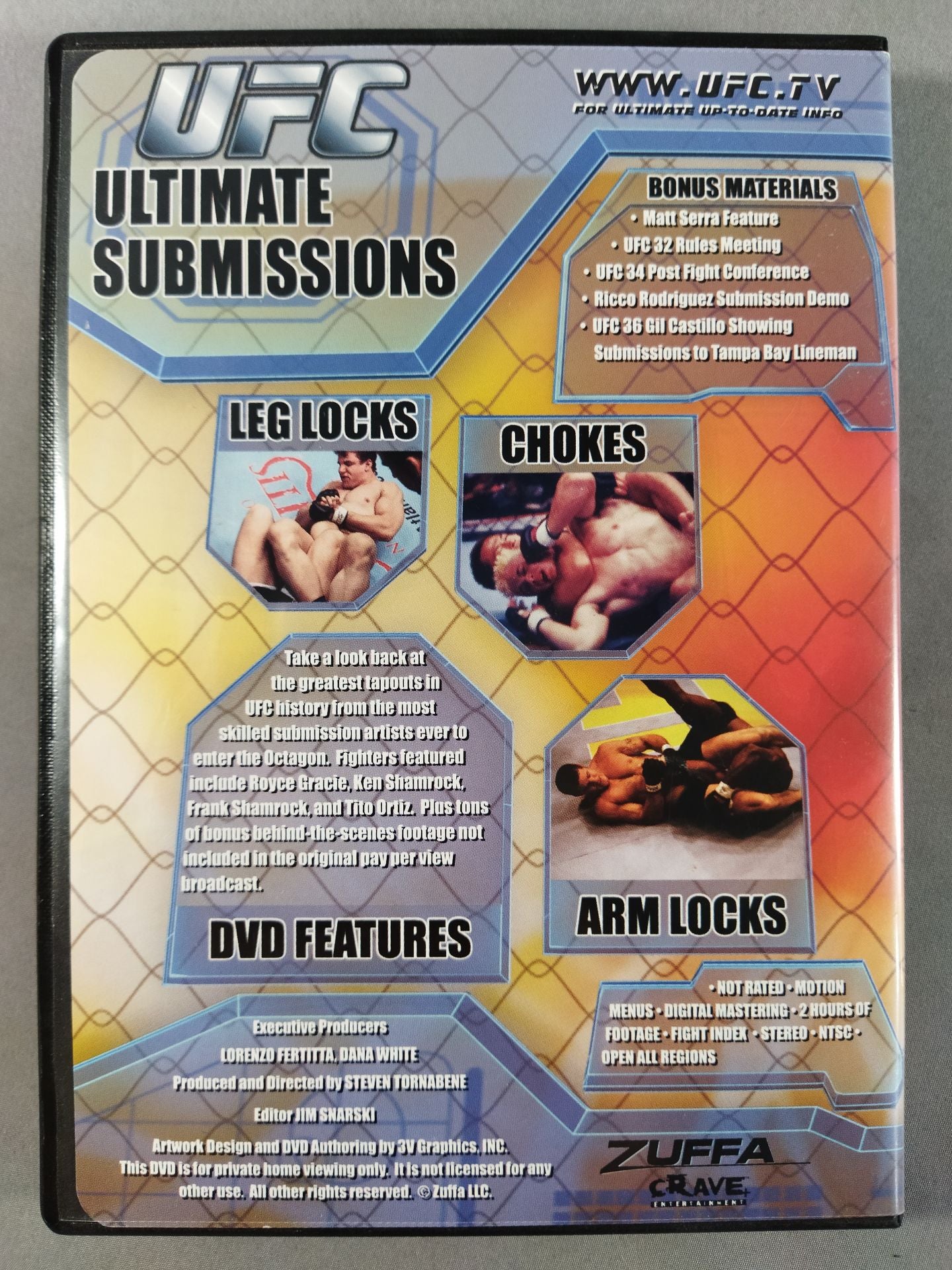 UFC ULTIMATE SUBMISSIONS