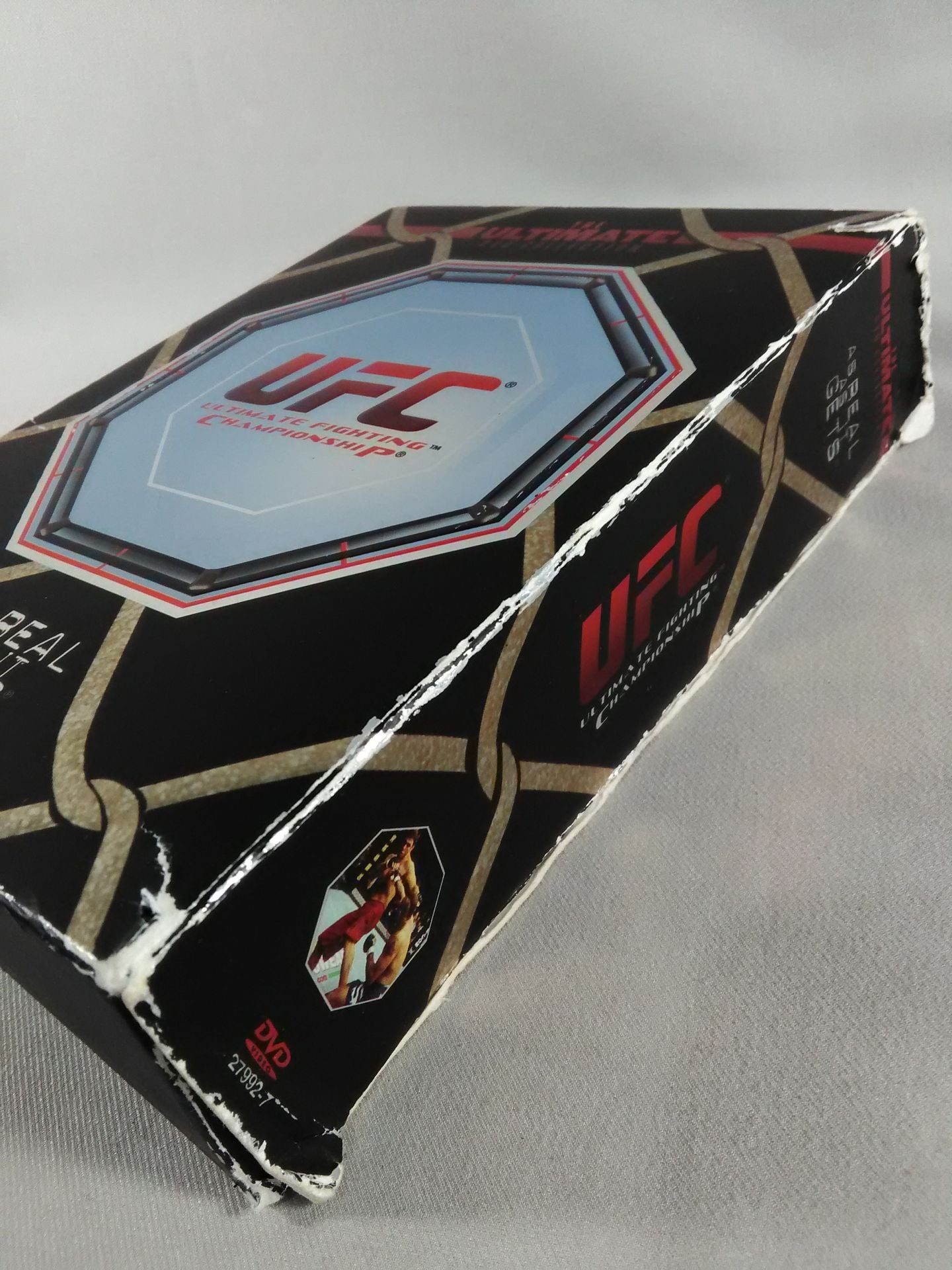 UFC THE ULTIMATE DVD COLLECTION