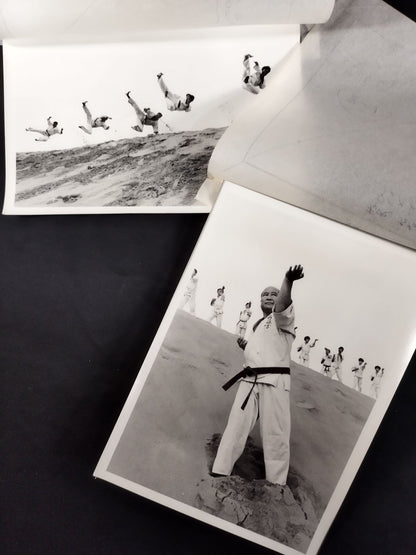 Mas Oyama (Masutatsu Oyama)  Kyokushin KARATE  Summer Camp Black and WhitePhoto  Sets(1)