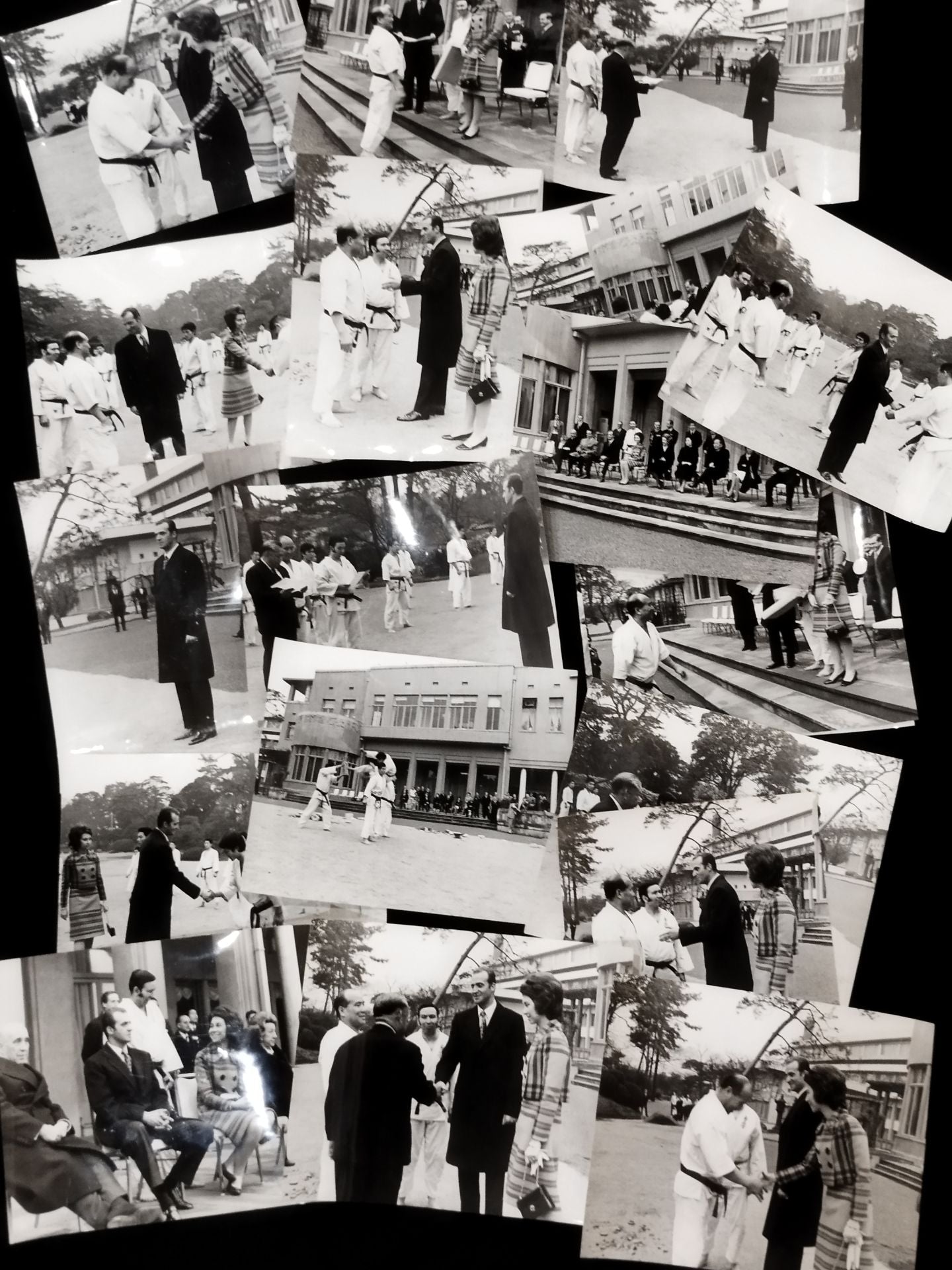 Mas Oyama (Masutatsu Oyama)  Demonstration on the occasion of the visit of the Crown Prince of Spain to JapanBlack and White photo  Set (1972)