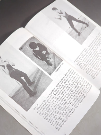 BRUCE LEE’S FIGHTING METHOD / BASIC TRAINING