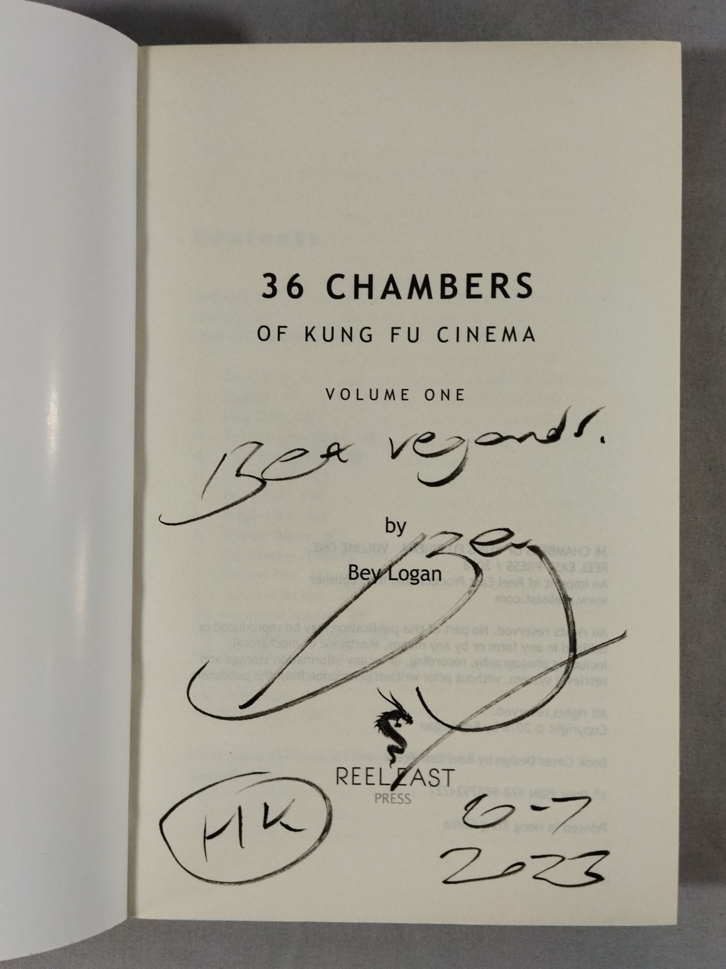 【Bay Logan Hand Signed Autograph 】36 CHAMBERS OF KUNG FU CINEMA - VOLUME ONE