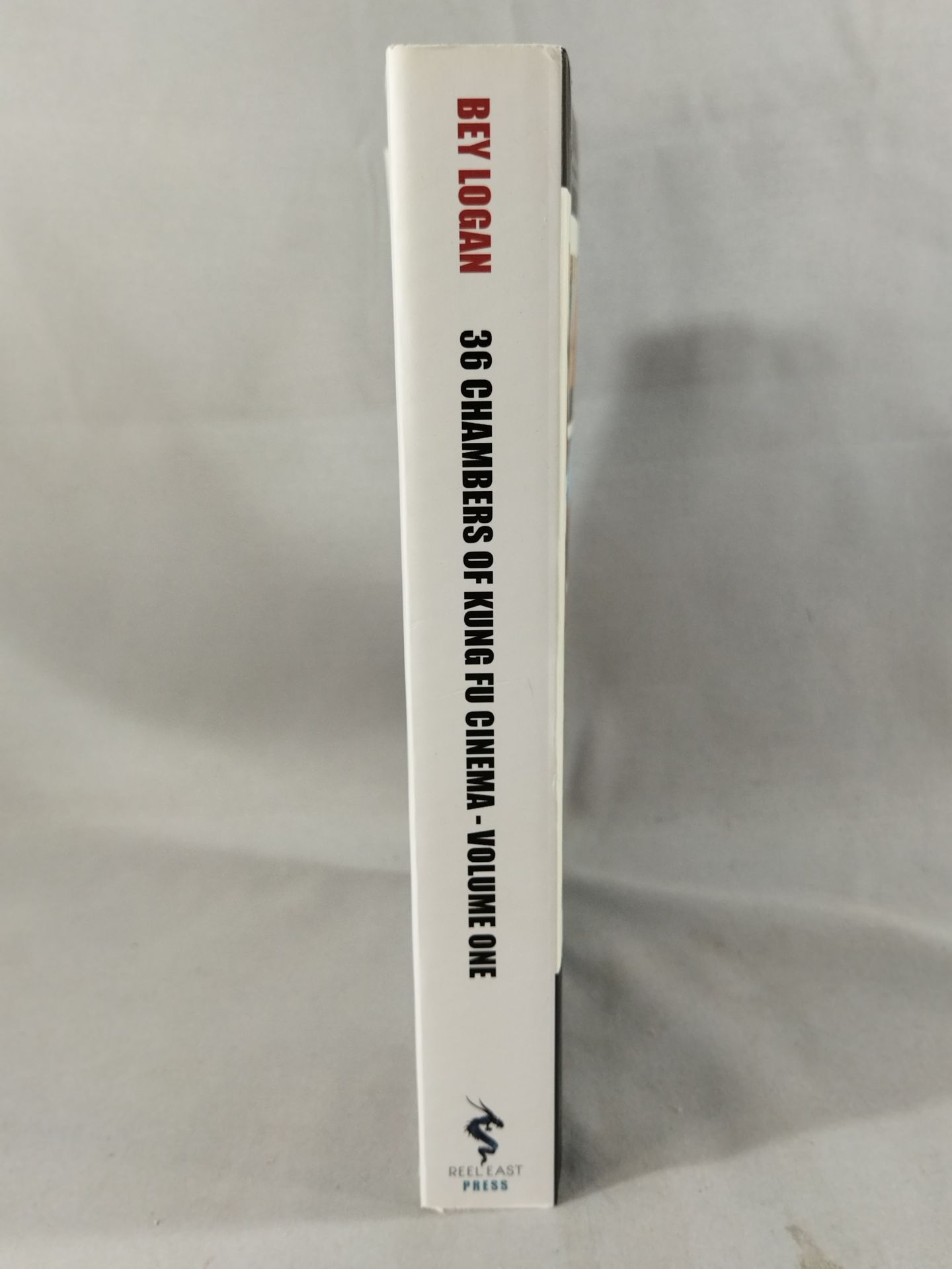 【Bay Logan Hand Signed Autograph 】36 CHAMBERS OF KUNG FU CINEMA - VOLUME ONE