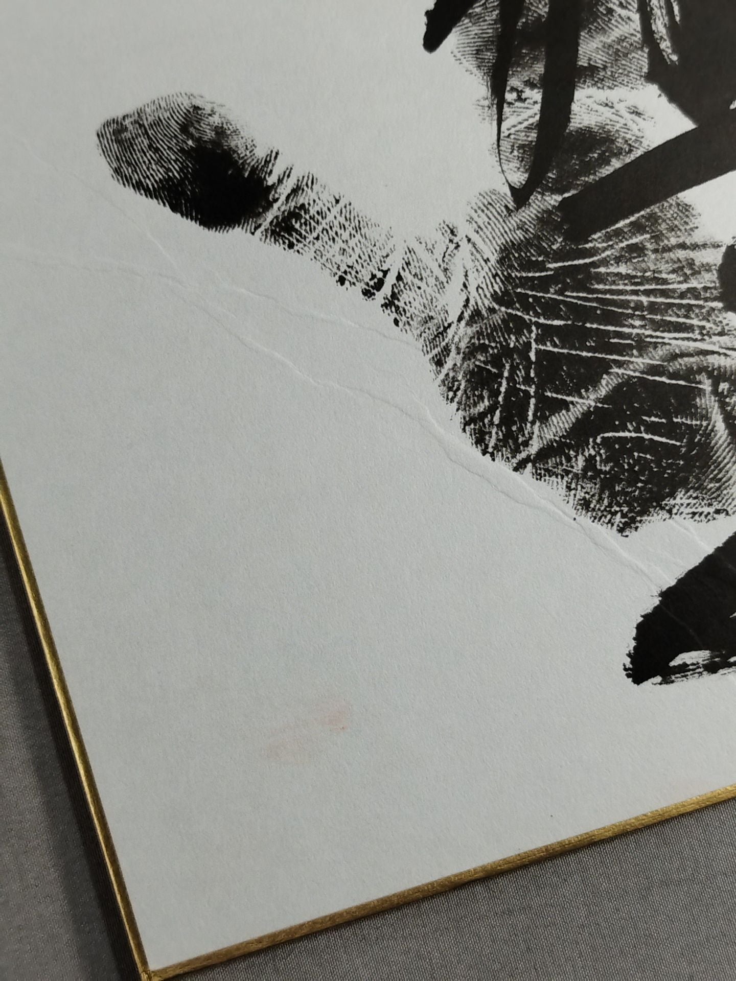 Chiyo Shoma (Black ｗｉｔｈ handprint )