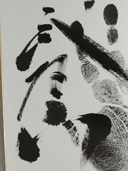 Musoyama  (black with handprint)