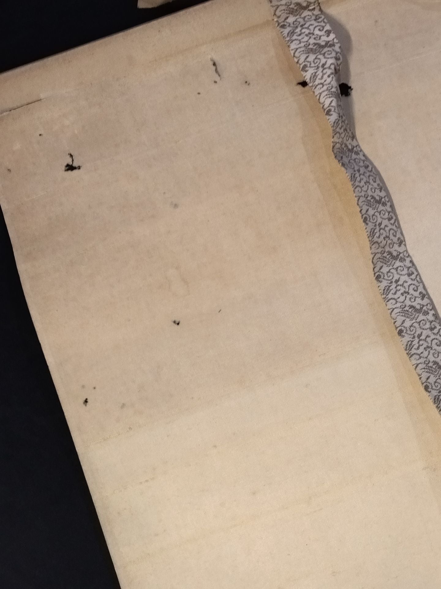 Mt. Anen [吾唯足りる知] hanging scroll