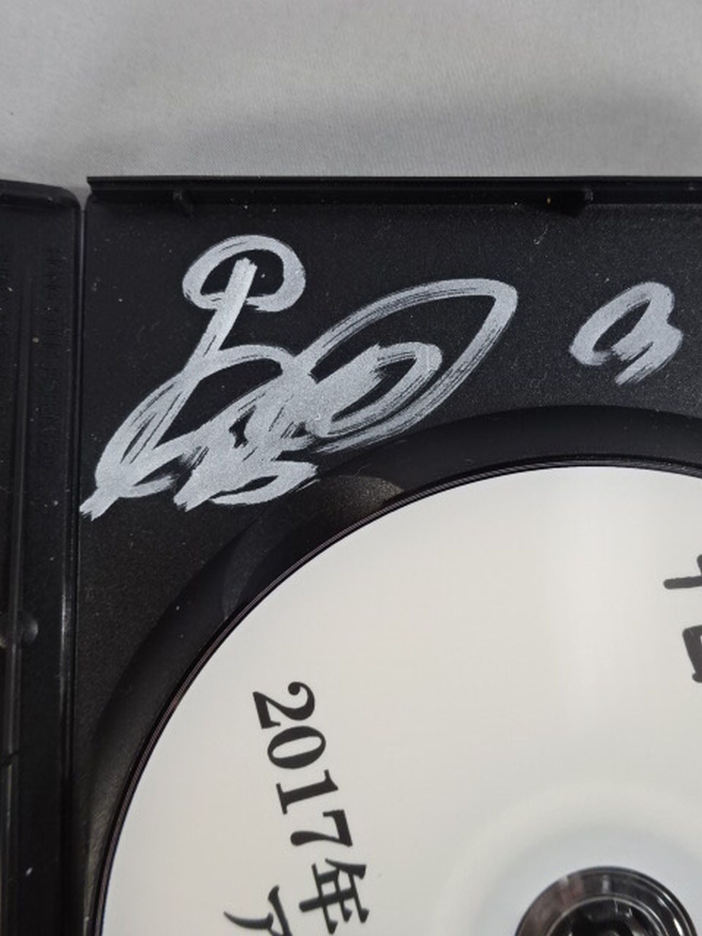 【Kuishinbo Kamen  hand signed autograph 】China MatPro Wrestling  Tour