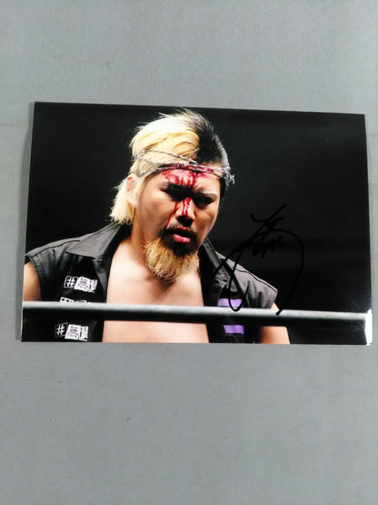 [Autographed photo with ] TOKYO LOVE V. NEXT INNOVATION Tokyo Gurentai  OFFICIAL GUIDE BO