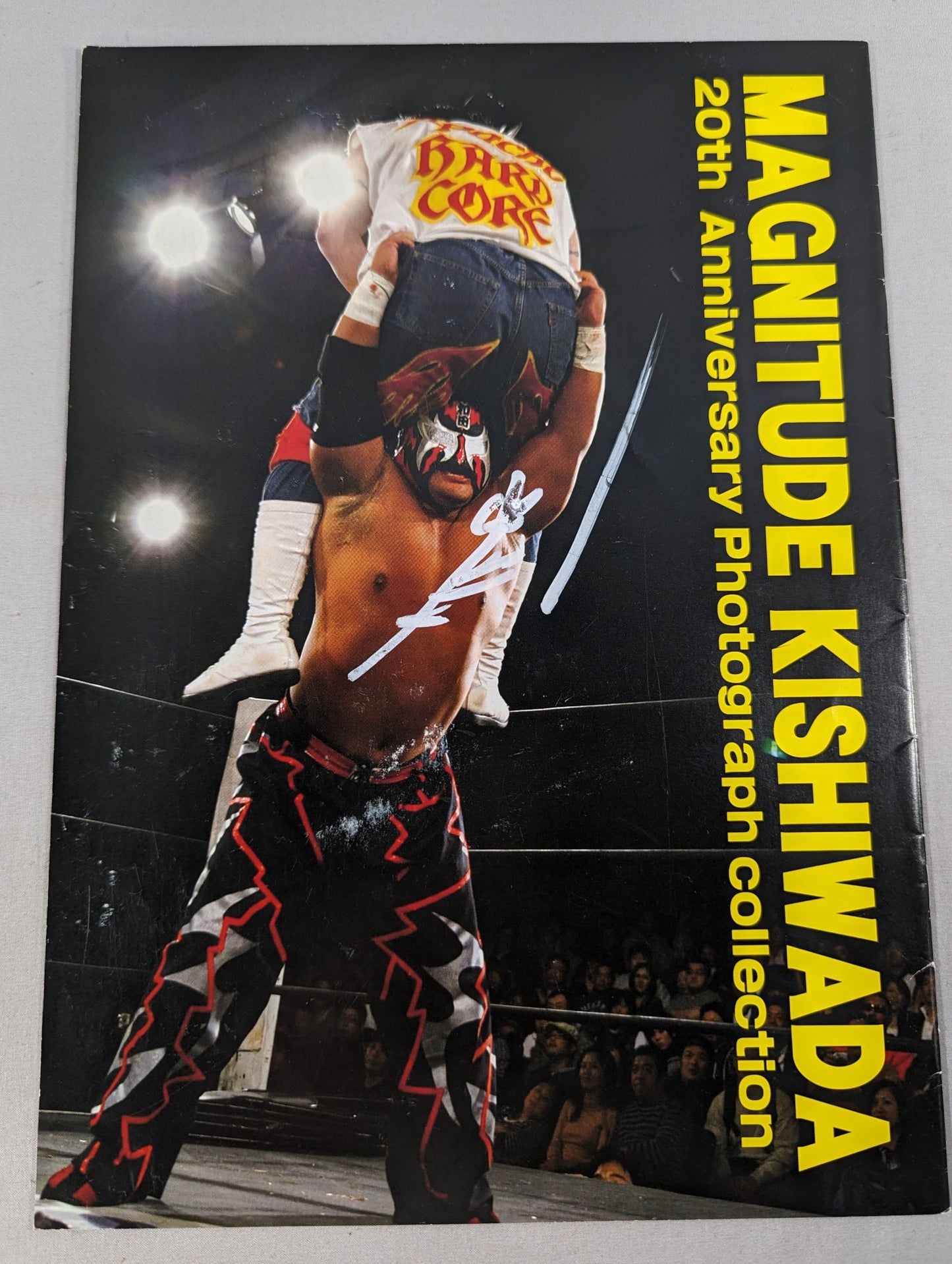 【hand signed autograph】 Magnitude Kishiwada 20th Anniversary Photograph collection