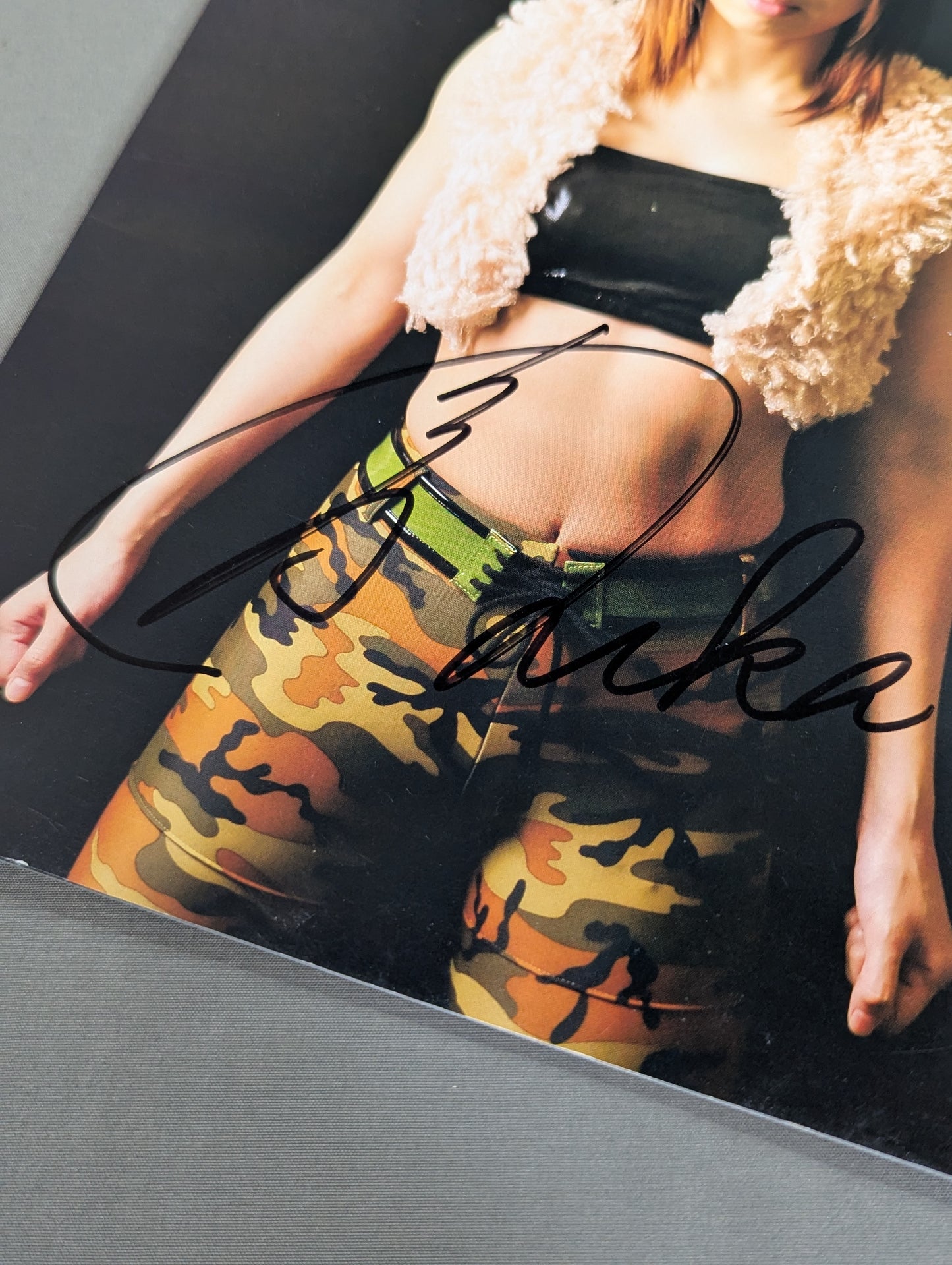 【Fuka  hand signed autograph 】 FOTOLIBRE de Mascara Numero.13