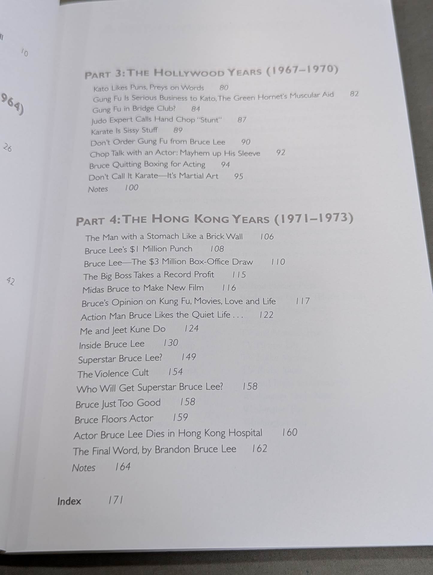 Bruce Lee Words of the Dragon ：Interviews, 1958-1973 (VOLUME ONE)