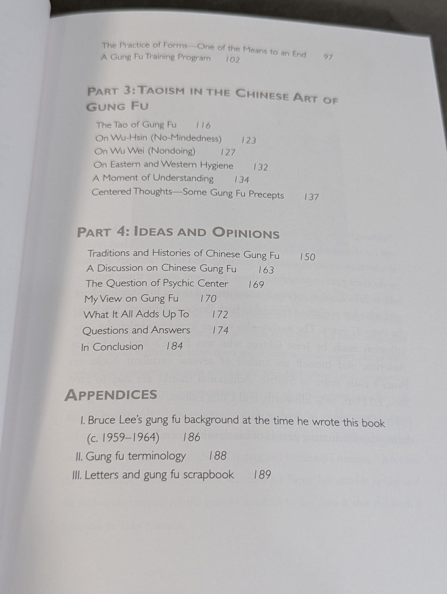 Bruce Lee The Tao of Gung Fu : A Study in the Way of Chinese Martial Art (VOLUME TWO)