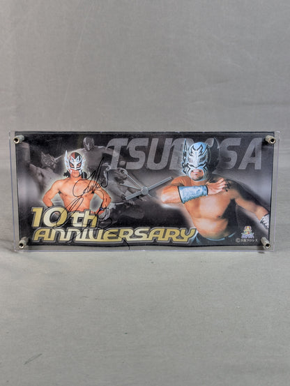【hand signed autograph】 Tsubasa 10th ANNIVERSARY table clock