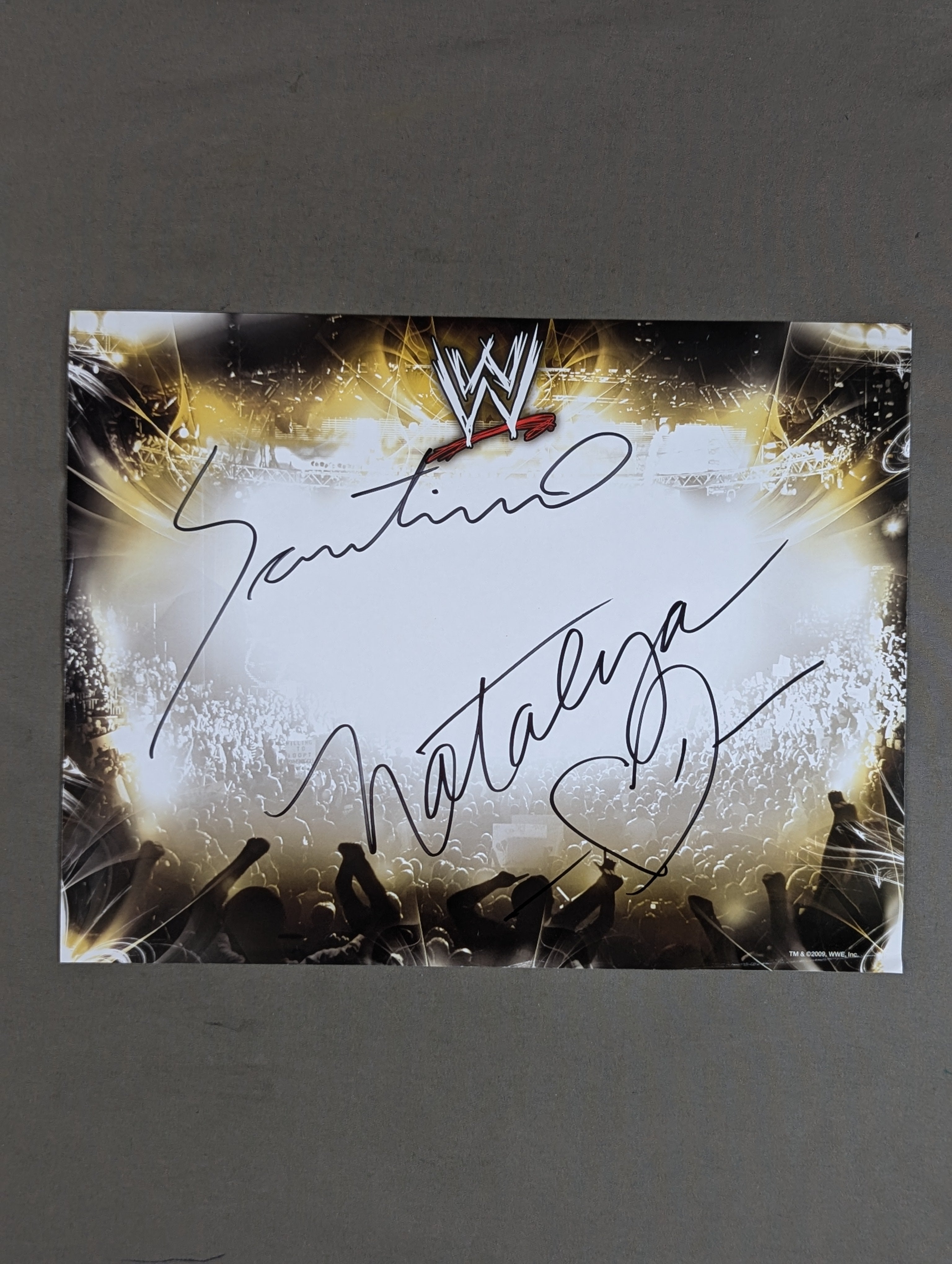 サンティーノ・マレラ&ナタリア(WWE専用用紙) – 闘道館