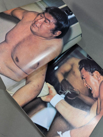 相撲部屋 稽古場  その朝の表情