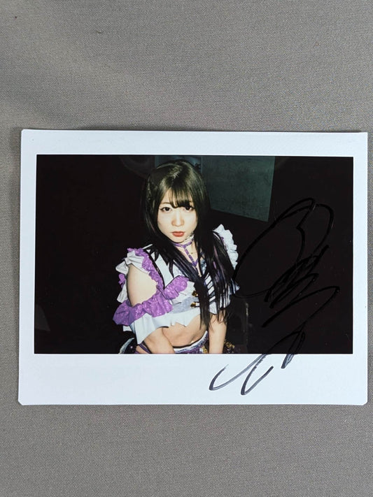 Tam Nakano  hand signed autograph  Cheki (H-1)