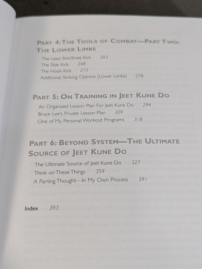 Bruce Lee Jeet Kune Do: Bruce Lee's Commentaries on the Martial Way (VOLUME THREE)