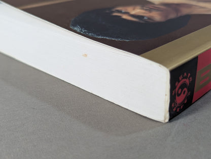 Bruce Lee Jeet Kune Do: Bruce Lee's Commentaries on the Martial Way (VOLUME THREE)