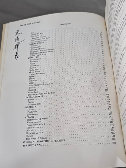 TAO OF JEET KUNE DO (First Edition)