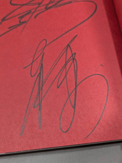 [Nakamura & YOSHI-HASHI hand signed autograph 】CHAOS COMPLETE BOOK