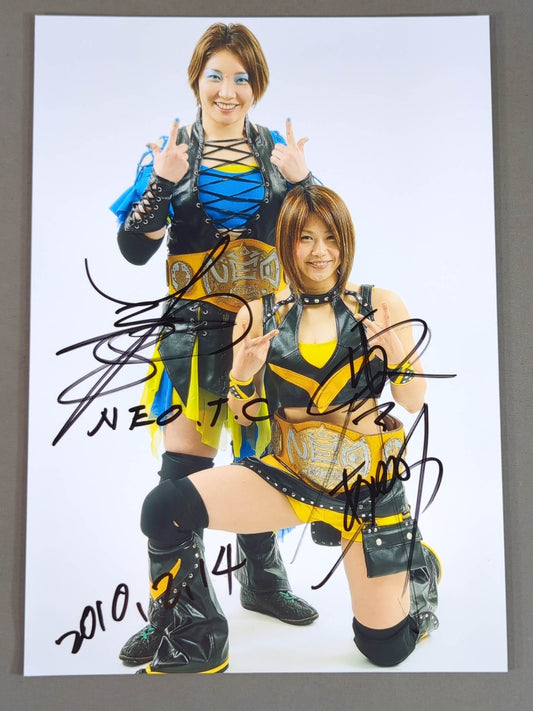田村欣子&栗原あゆみ 直筆Wサイン入り ポートレート