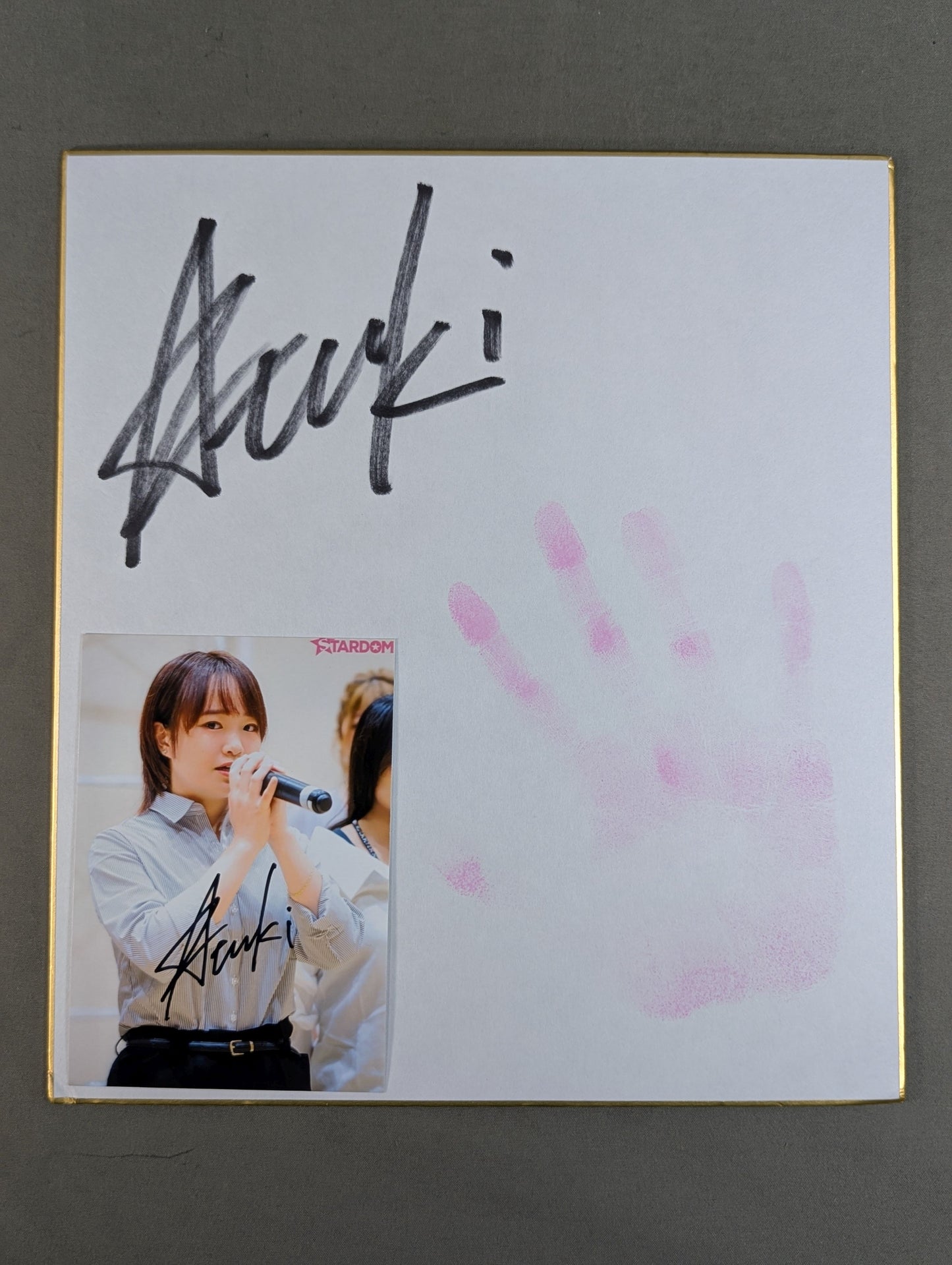 ★ Handprint Shikishi ( Autograph board ) & Limited photo by ★ Yuzuki Hoshino
