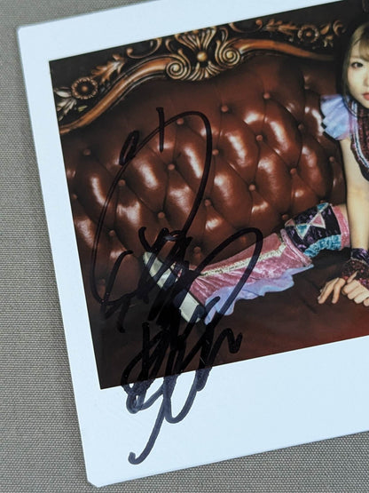 Tam Nakano  hand signed autograph  Cheki (K-3)