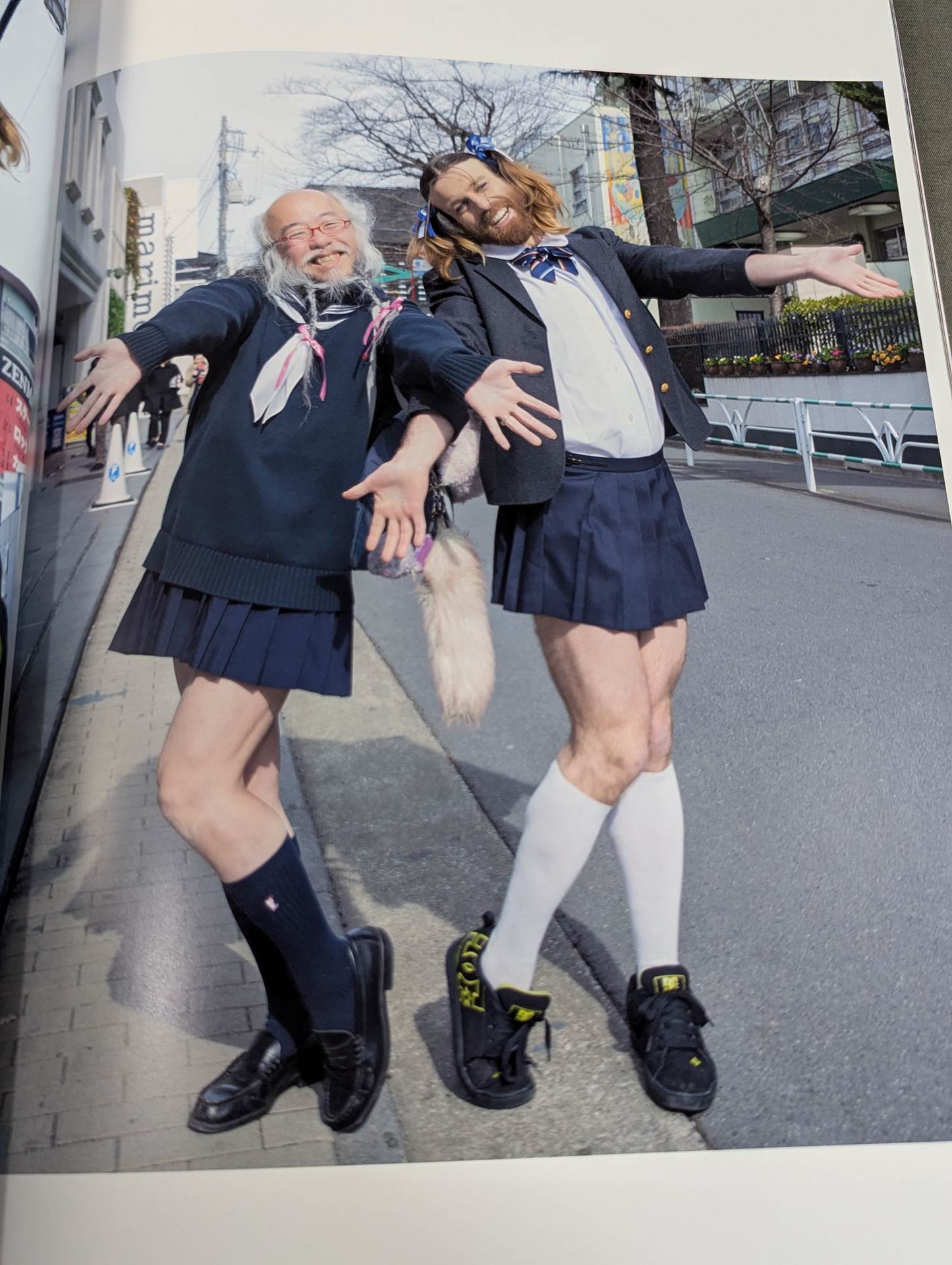 Ladybeard 写真集 Sing,Dance,DESTROY!! – 闘道館