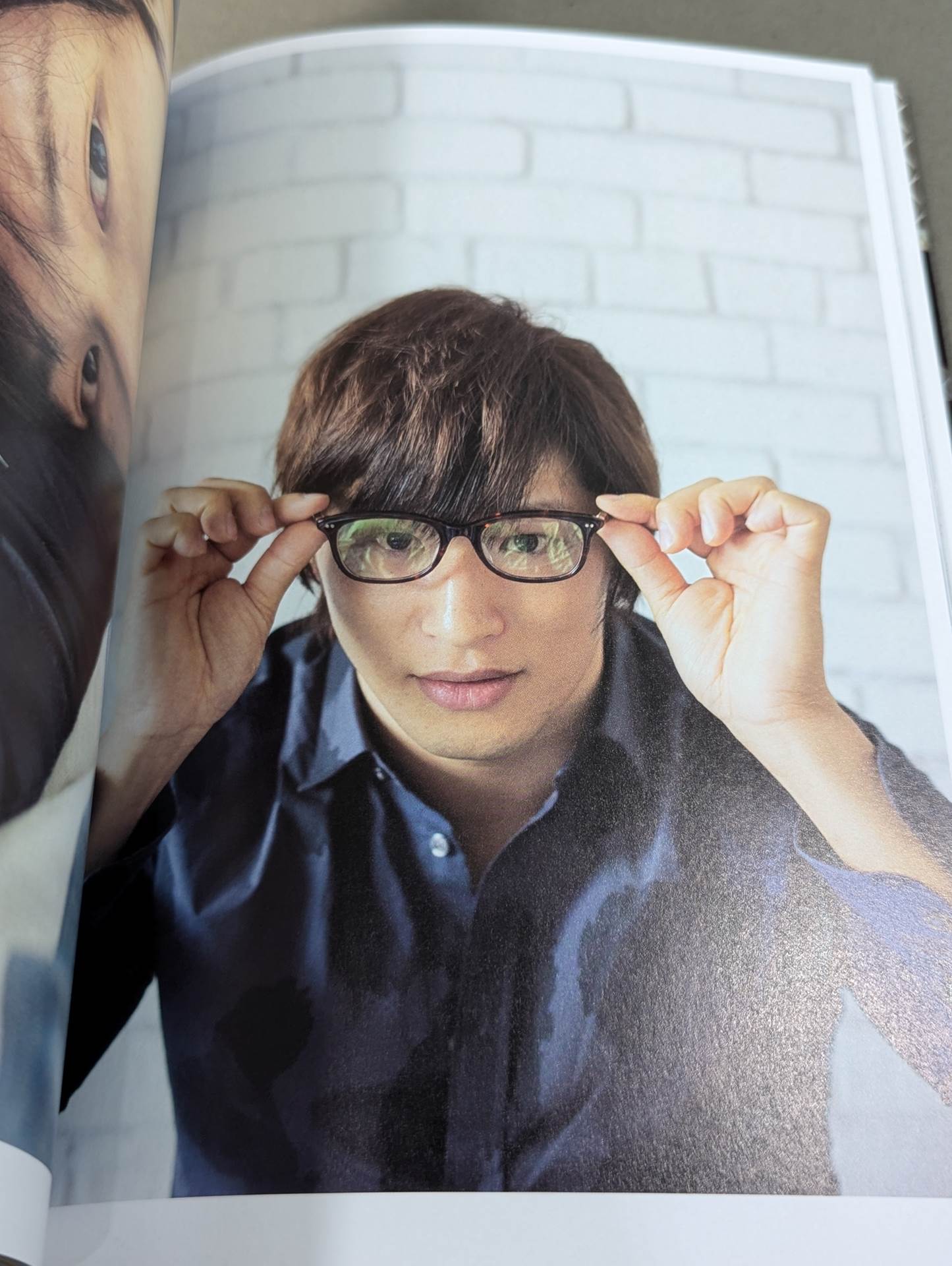 【中邑&オカダ 直筆サイン＆特典生写真付入り】中邑真輔×オカダ・カズチカ 棚橋弘至×飯伏幸太 写真集『Be』