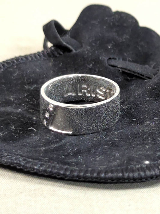★ ★ ARISTRIST RING