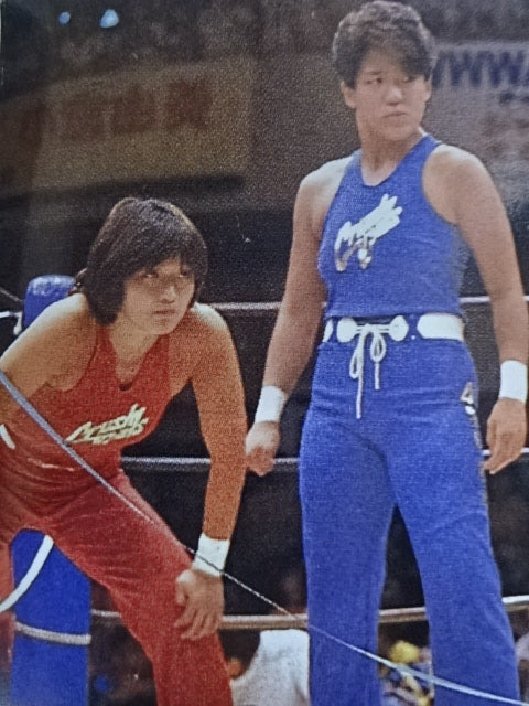 ★ Clash Gals ★ Chigusa Nagayo & Lioness Asuka WWWA World Tag Team Match worn by him  costume
