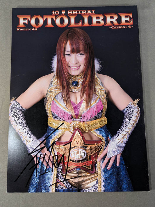 [Io Shirai (Iyo Sky)  hand signed autograph 】FOTOLIBRE de Mascara Numero.44