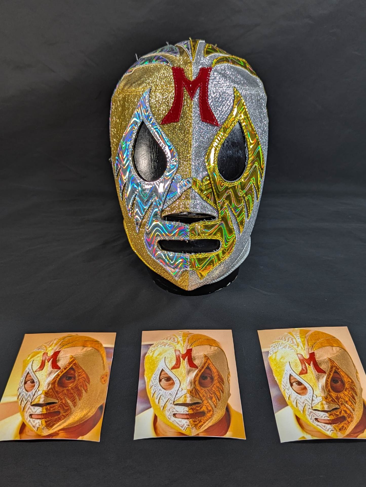 Mil Mascaras 