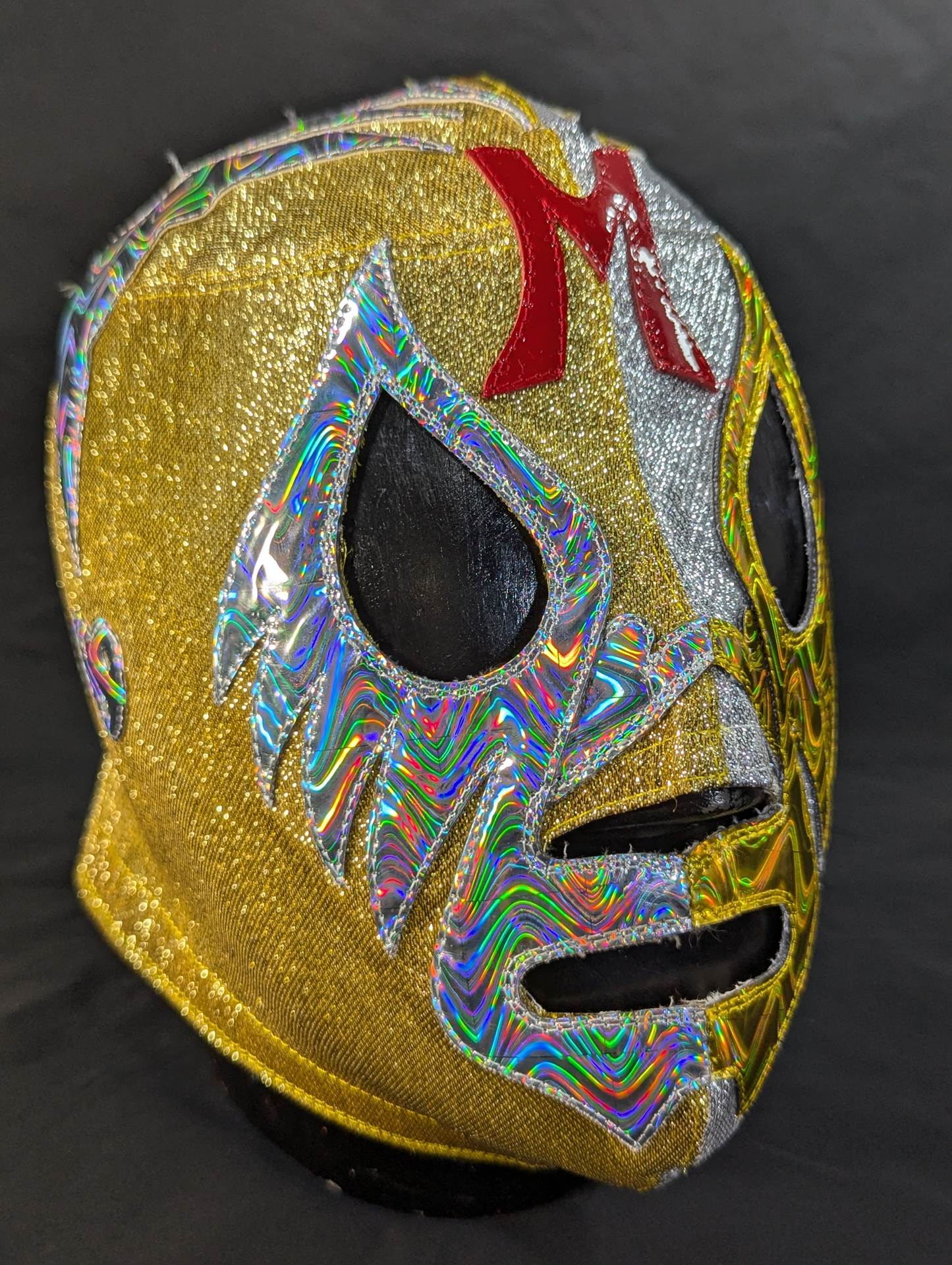 Mil Mascaras 