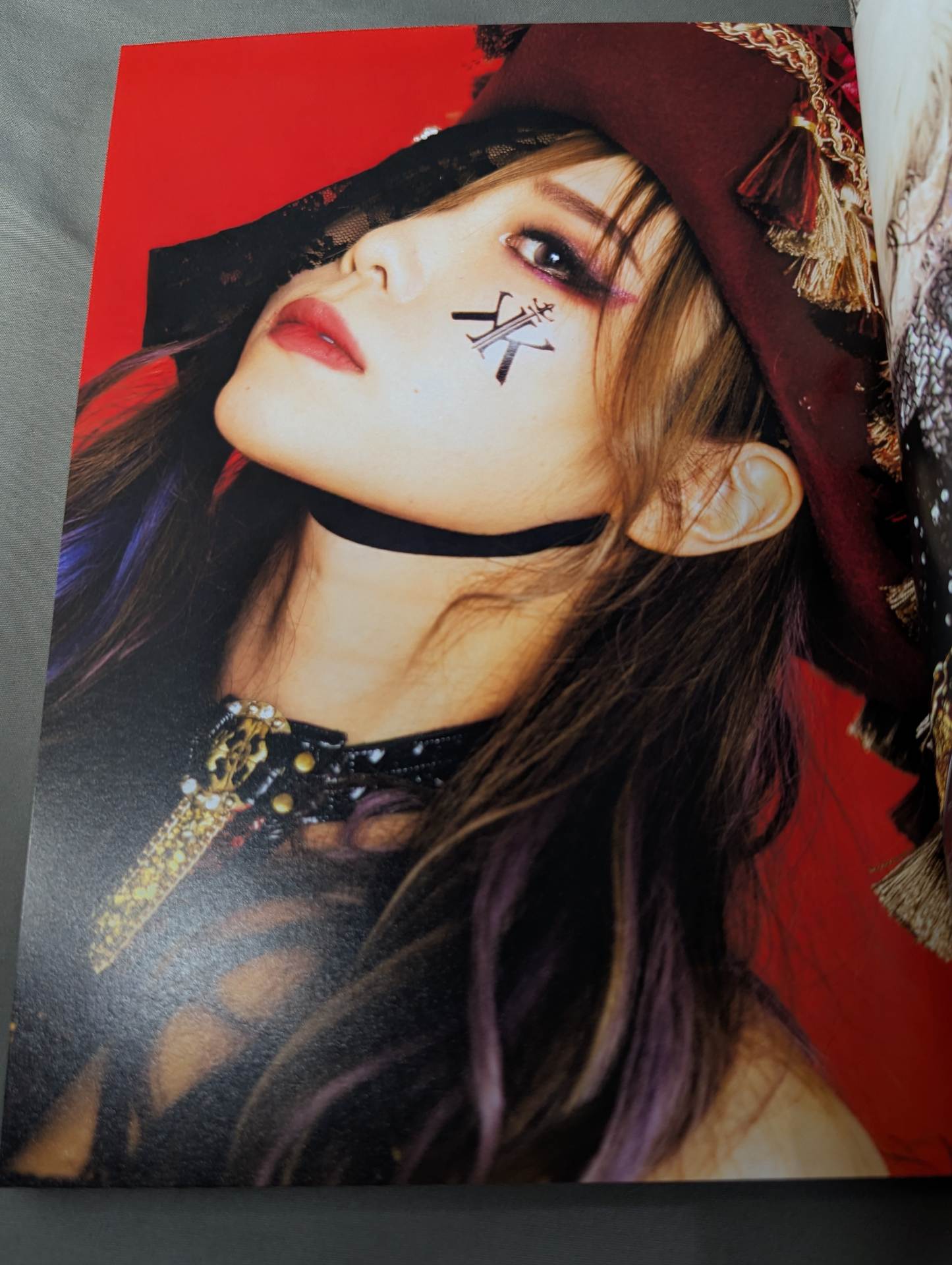 KAIRI【激レア】 直筆サイン入り】KAIRI 1st STYLE BOOK Voyage – 闘道館