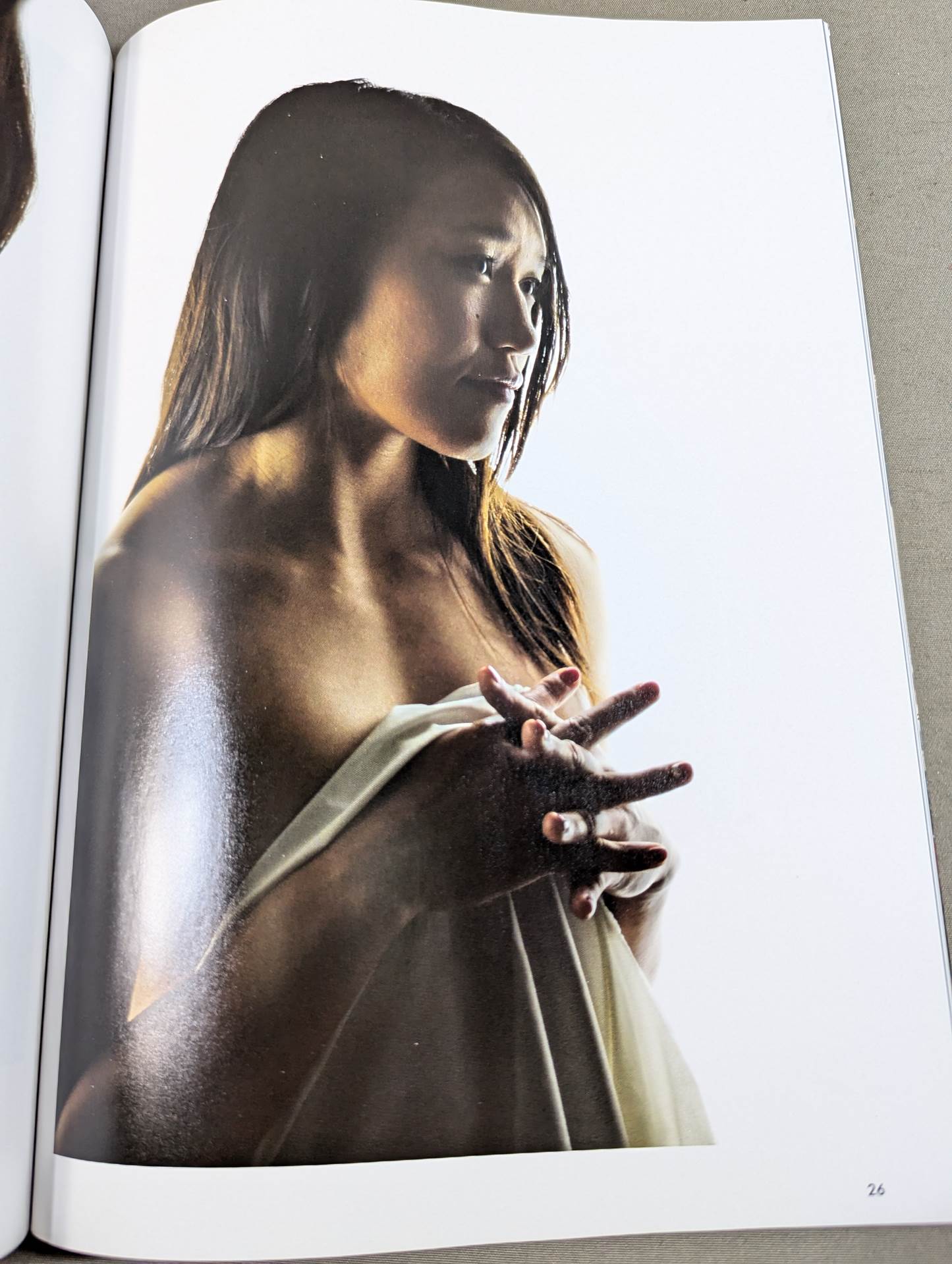 Syuri 1st Photo Book Syuri FIL JAPANESE FIGHTER
