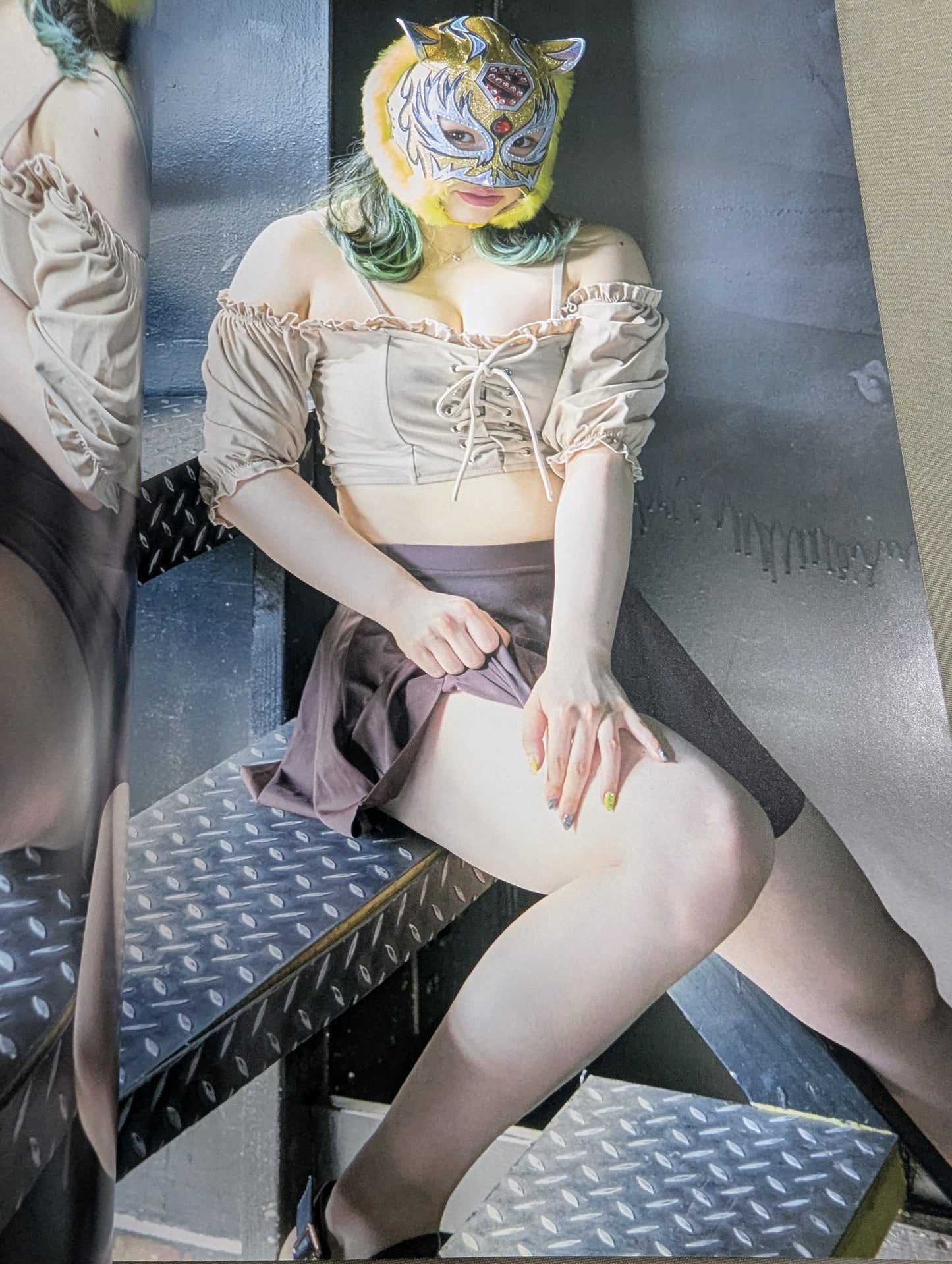STARDOM VISUAL BOOK Bikiniing 10 (Standard Edition)