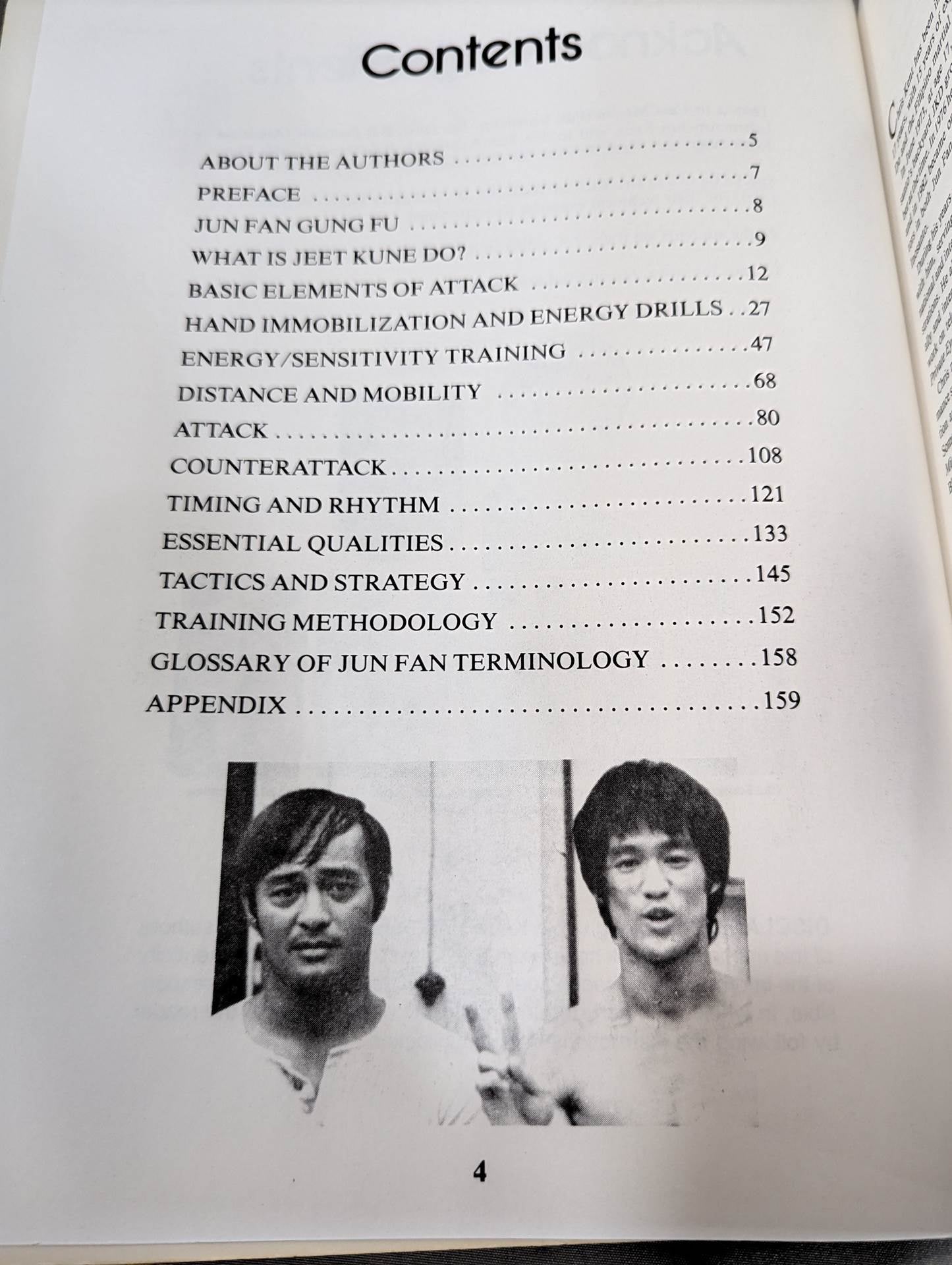 Jun Fan / Jeet Kune Do THE TEXTBOOK