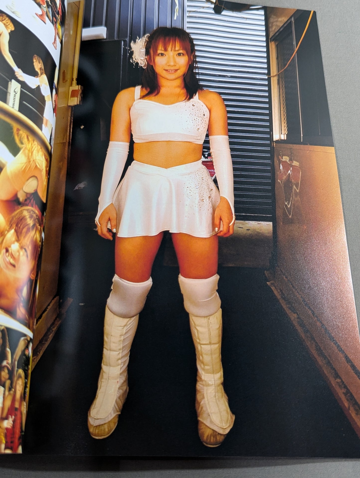 [Yuzuki Aikawa  hand signed autograph 】FOTOLIBRE de Mascara Numero.36
