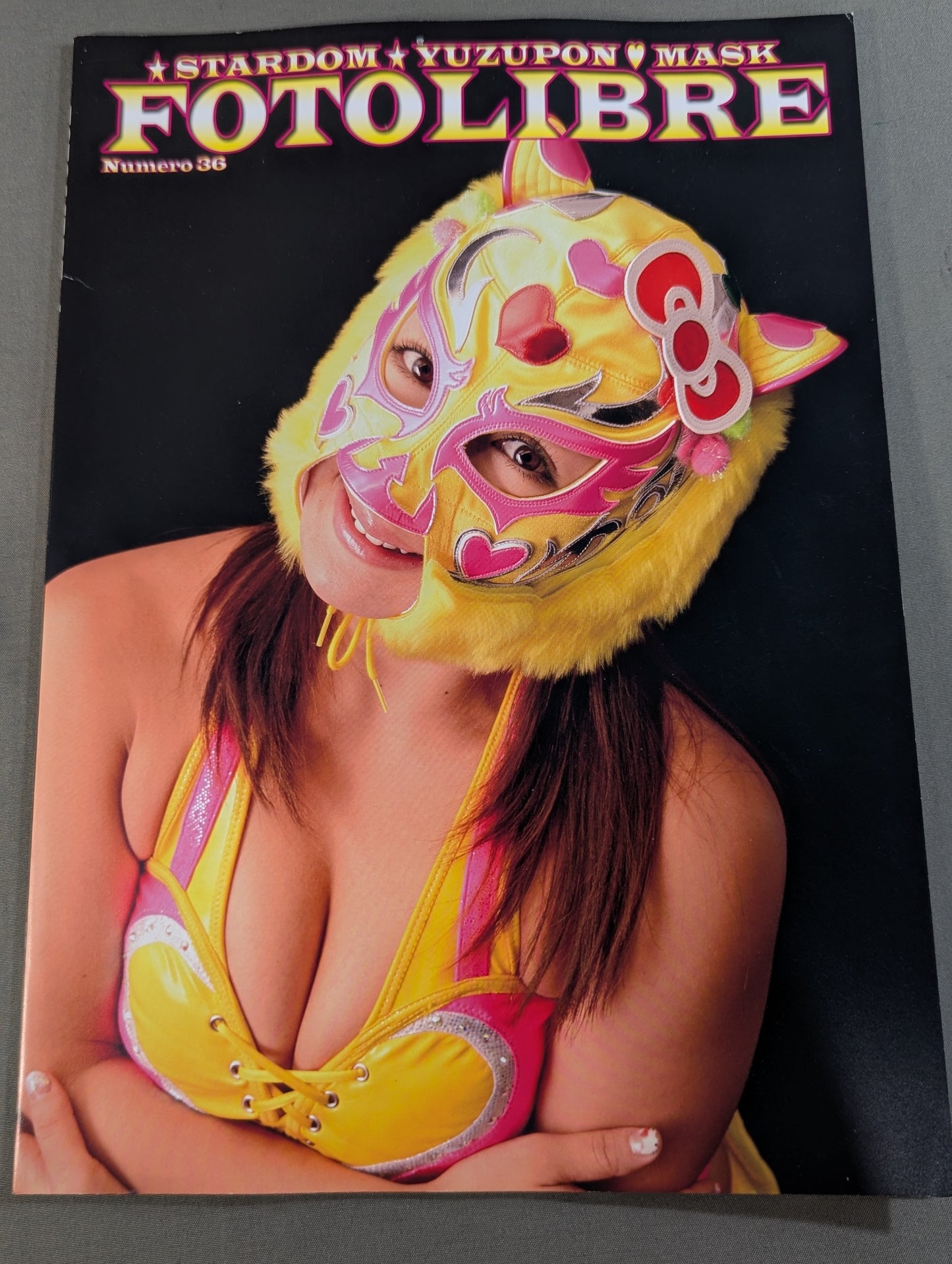 [Yuzuki Aikawa  hand signed autograph 】FOTOLIBRE de Mascara Numero.36