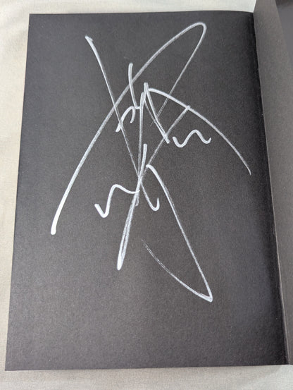 [Masahiro Chono  hand signed autograph ] How to Live with the Self Without a Title