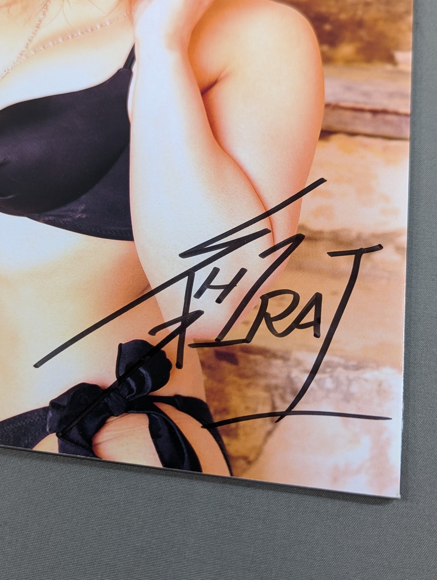 [Io Shirai (Iyo Sky)  hand signed autograph 】FOTOLIBRE de Mascara Numero.38