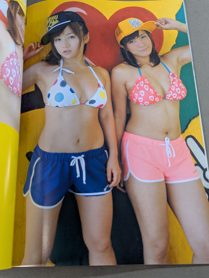 [2 fighters hand signed autograph ] BY Cannon Photo Collection GODDESSES