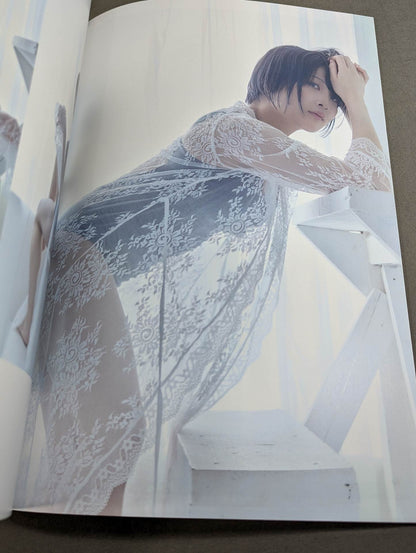 COSMIC ANGELS 写真集 -Summer Continue-