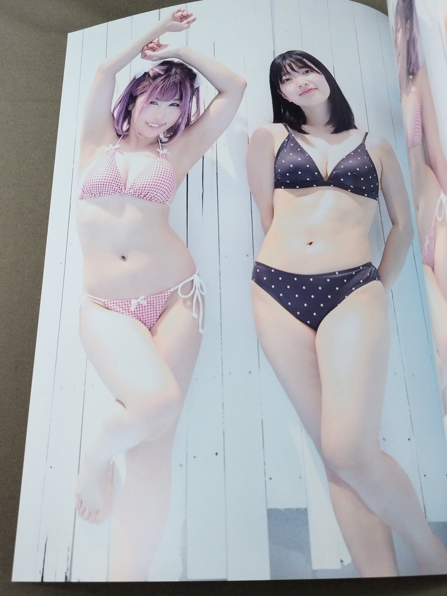 【さくらあや 直筆サイン入り】COSMIC ANGELS 写真集 -Summer Continue-