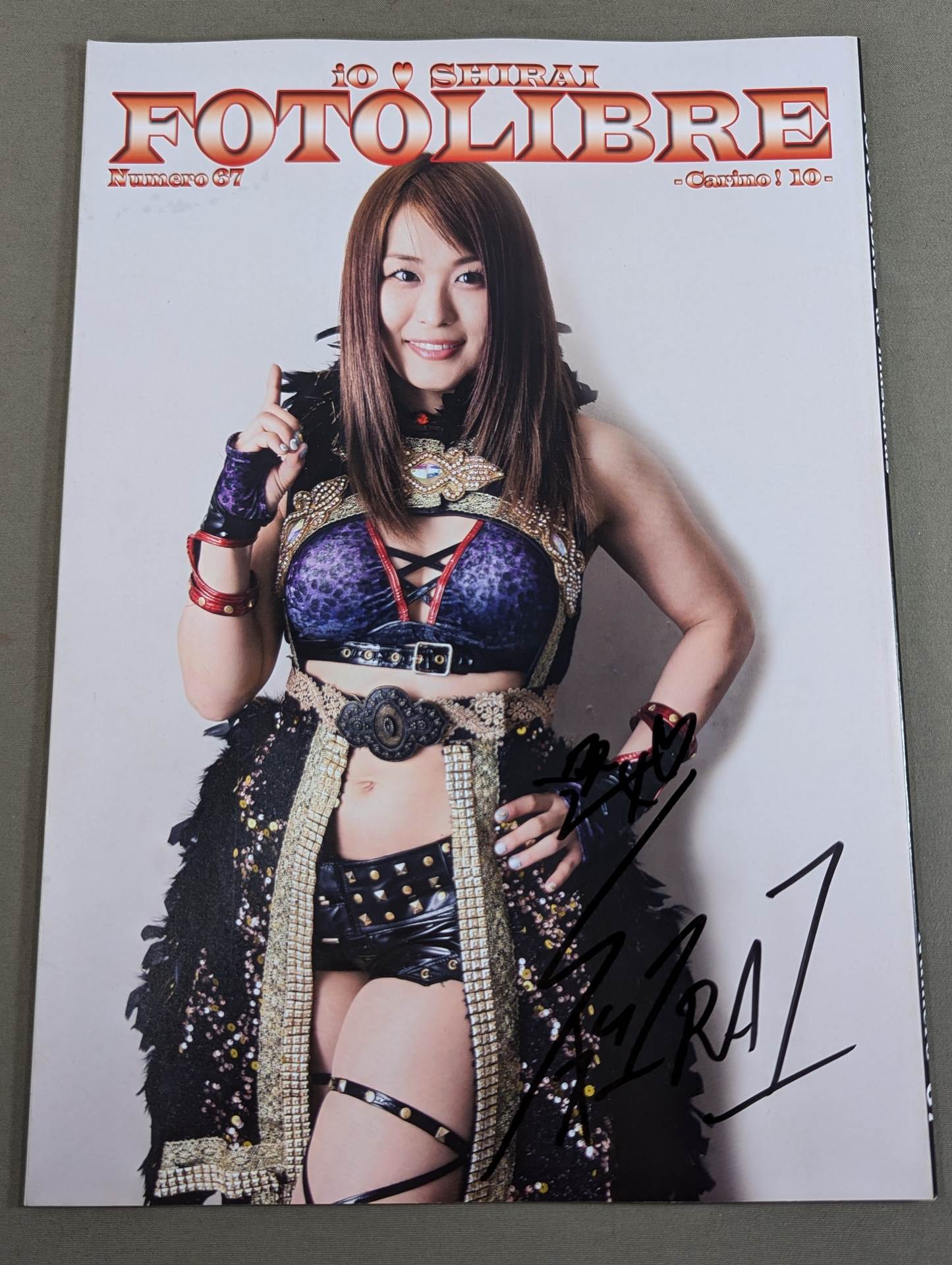 [Io Shirai (Iyo Sky)  hand signed autograph 】FOTOLIBRE de Mascara Numero.67