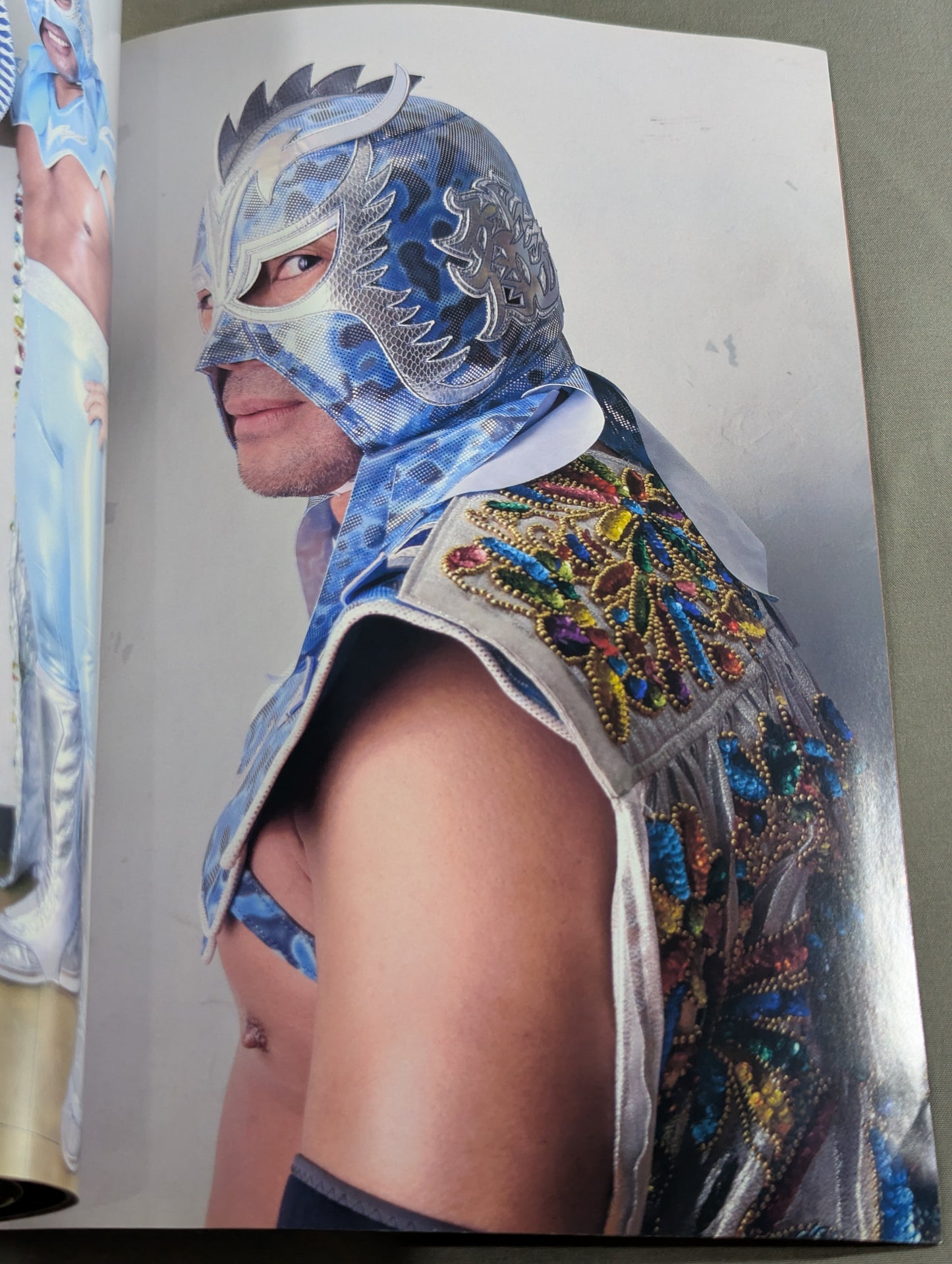[Ultimo Dragon hand signed autograph ] FOTOLIBRE de Mascara Numero.64